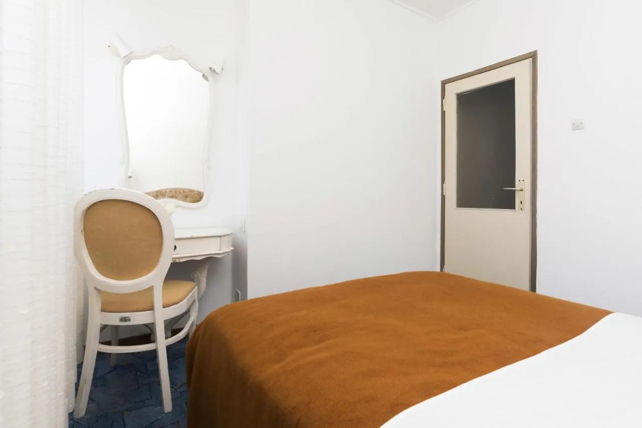 **  Guest House Adriatic Croatia