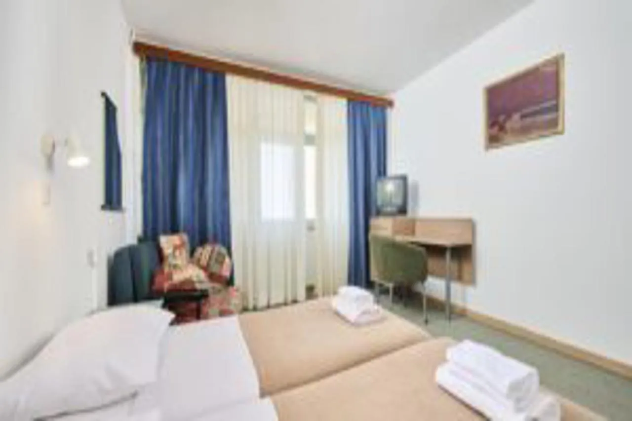 Guest House Adriatic Umag 2*,  Croatia